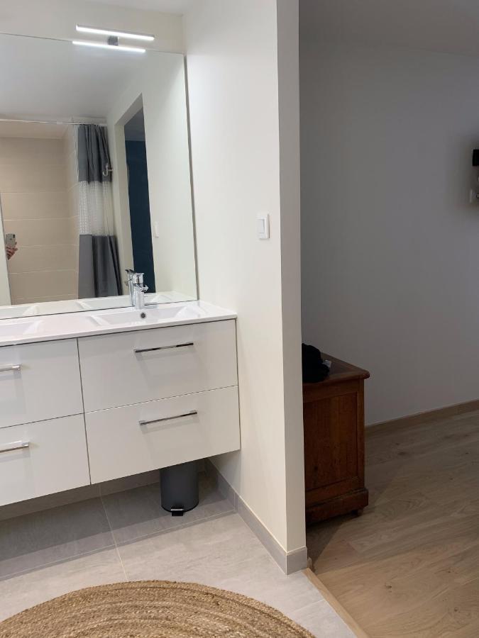 La Maison Du Vieux Port 플라맹빌 외부 사진